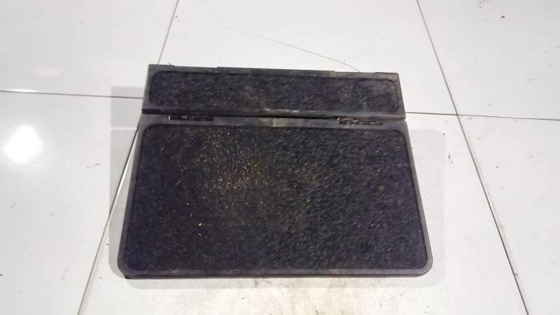 13213569 Opel Meriva 2006 Багажник крышка