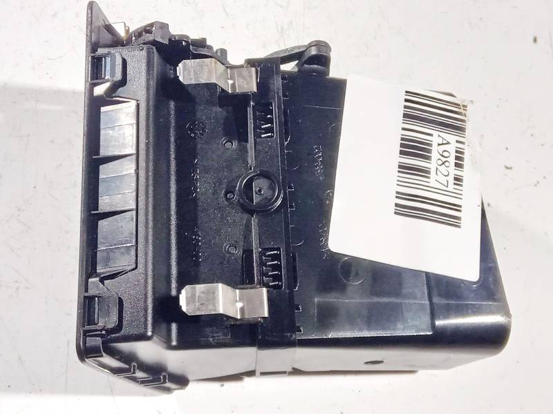 3M51R018B08AFW Ford C-MAX 2004 Sisäilman ilmanvaihtoritilät - Thumbnail 2