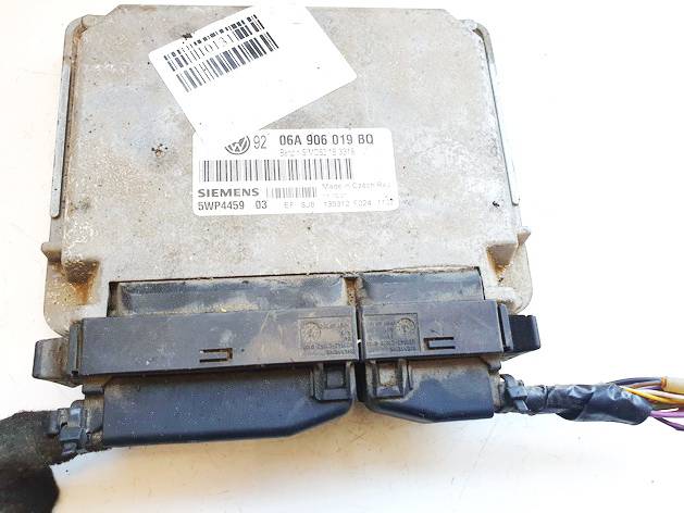 06A906019BQ Volkswagen Golf 1999 ECU Engine Computer (Engine Control Unit) - Thumbnail 2