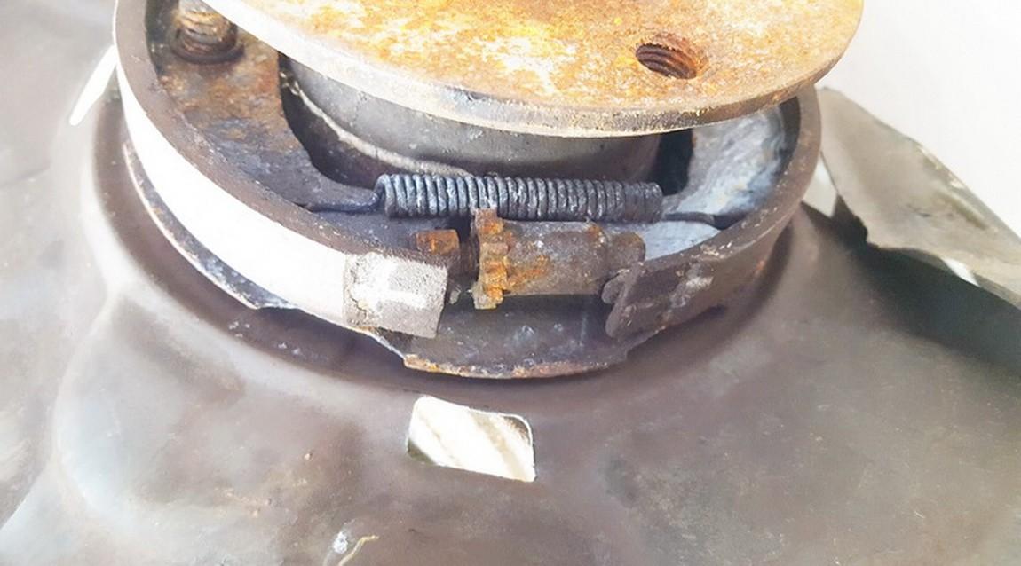 BMW 3-Series 2011 Mechanizm hamulca ręcznego