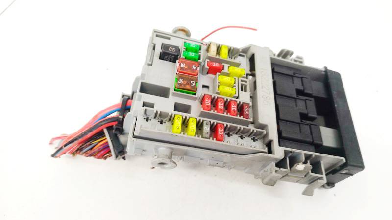 13222786 Opel Insignia 2010 Fuse box - Thumbnail 2