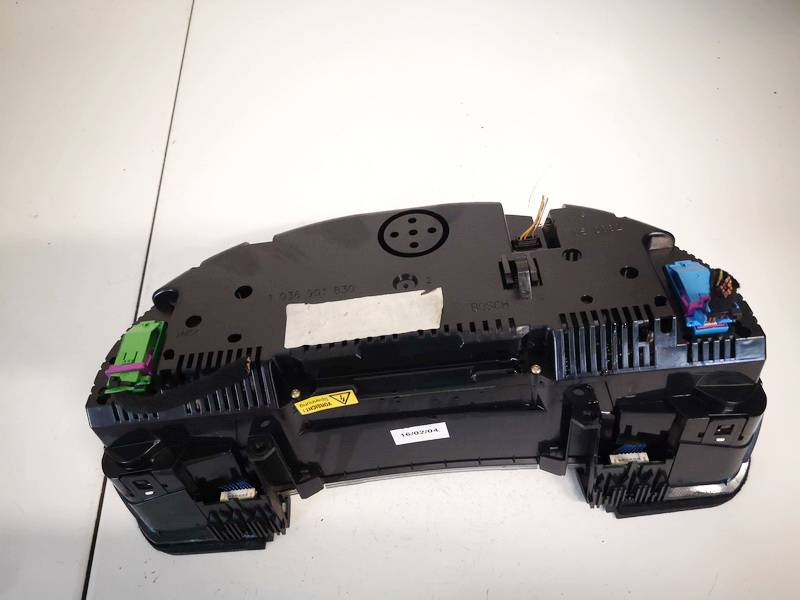 8E0920930T Audi A4 2004 Speedometers - Cockpit - Speedo Clocks Instrument - Thumbnail 2