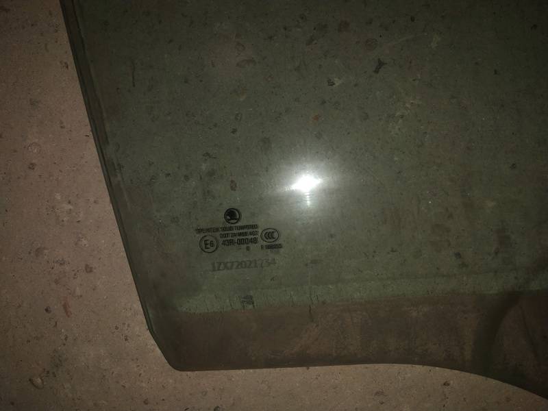 Skoda Octavia 2006 Duru stiklas G.D. - Thumbnail 2