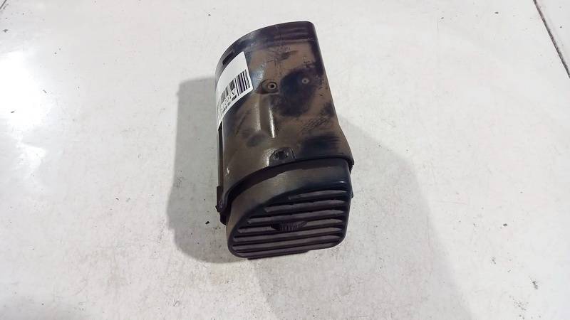 3872002 Ford Transit 2006 Rejilla Aireadora -
Moldura protectora de la rejilla de ventilación lateral del panel