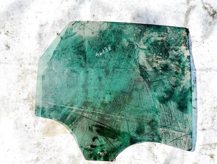 43R000072 Opel Crossland X 2017 LUNA TRASERA DERECHA, 
Luna de la puerta trasera - ABAJO A LA DERECHA