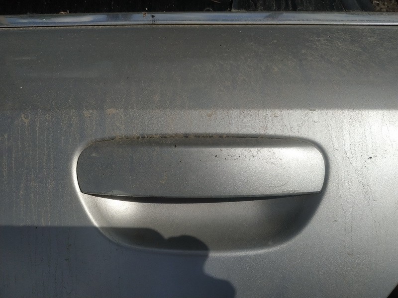 Audi A4 2002 Etuoven ulkokahva - TAKANA VASEMMALLA