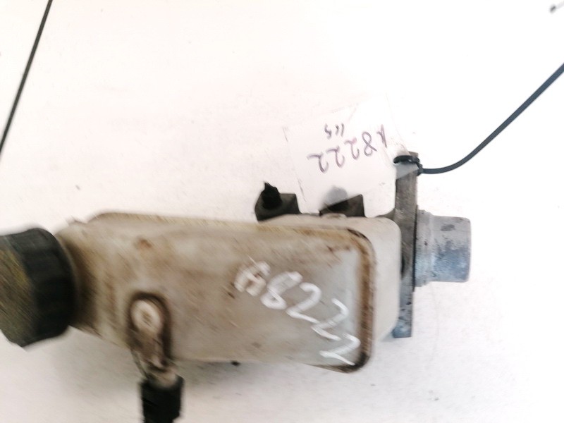 03350887541 USED Brake Master Cylinder Reservoir Toyota Yaris 2007 1.3L