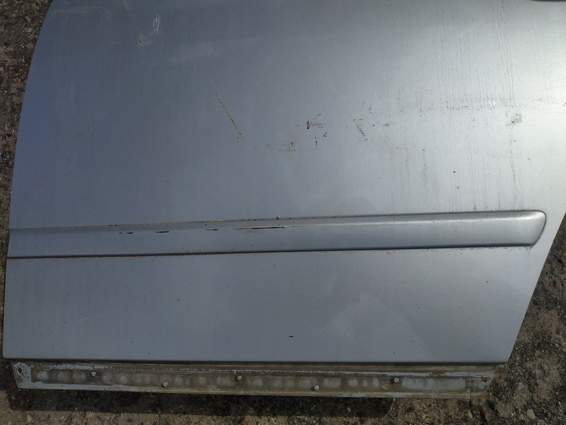 Audi A4 2002 Etuoven lista (muoto) - TAKANA VASEMMALLA - Thumbnail 2