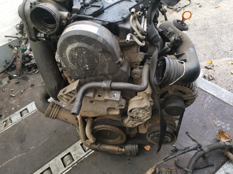 AVQ Volkswagen Touran 2003 Motor - Thumbnail 4