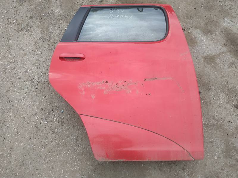 RAUDONOS Toyota Yaris Verso 2002 Doors - REAR RIGHT