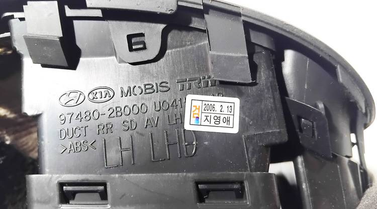 975802B000 Hyundai Santa Fe 2007 Dash Vent (Air Vent Grille) - Thumbnail 3