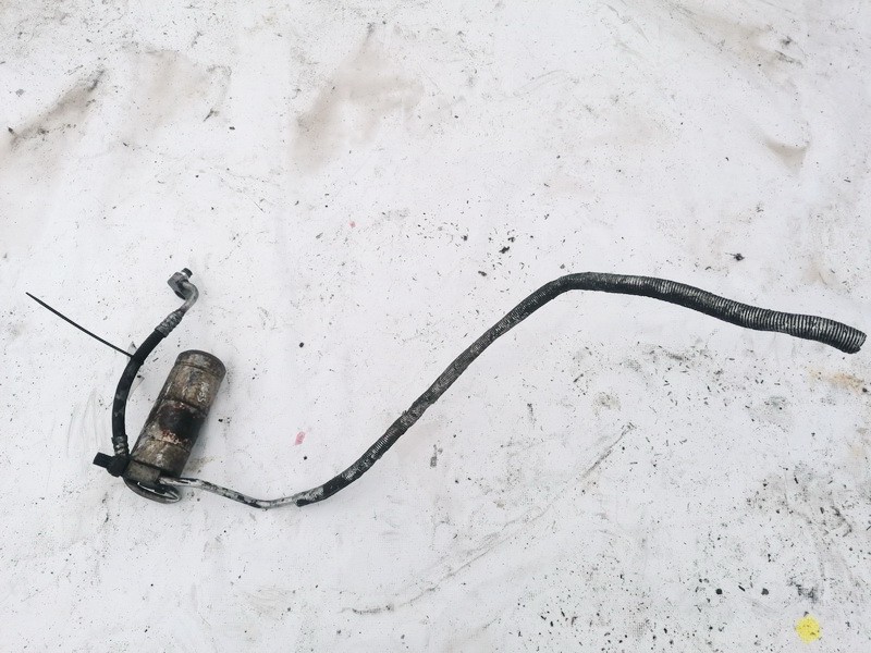 BMW 3-Series 2001 Oro Kondicionieriaus ausintuvas