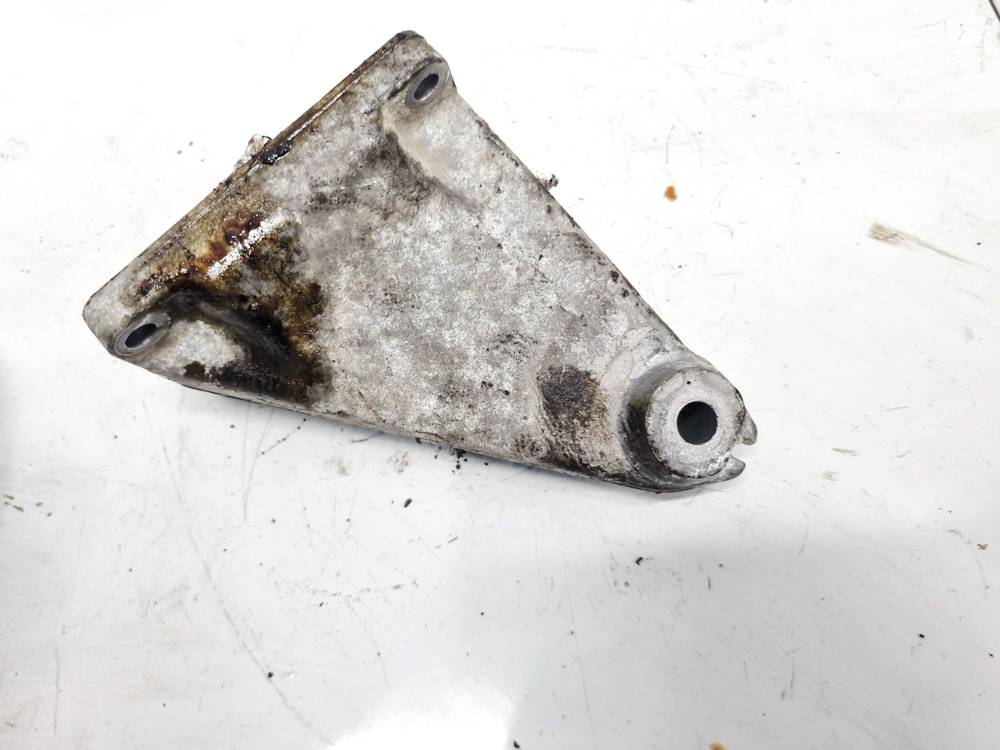 A1122232104 Mercedes-Benz C-CLASS 2002 Variklio kronsteinas ir Greiciu dezes kronsteinas - Thumbnail 3