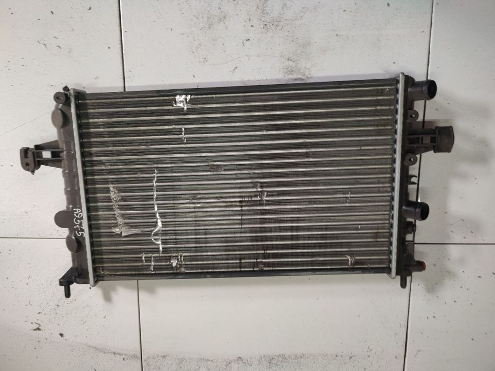 Opel Astra 2003 Chłodnica wody