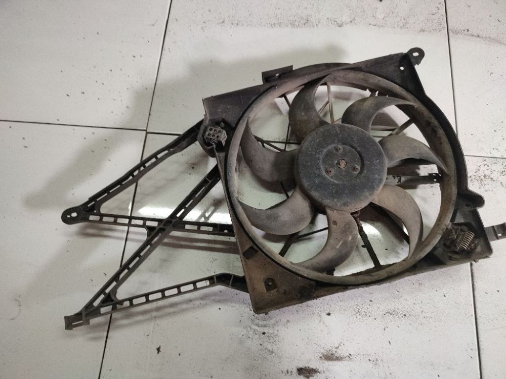 Opel Astra 1998 Dyfuzor (wentylator chłodnicy) - Thumbnail 3