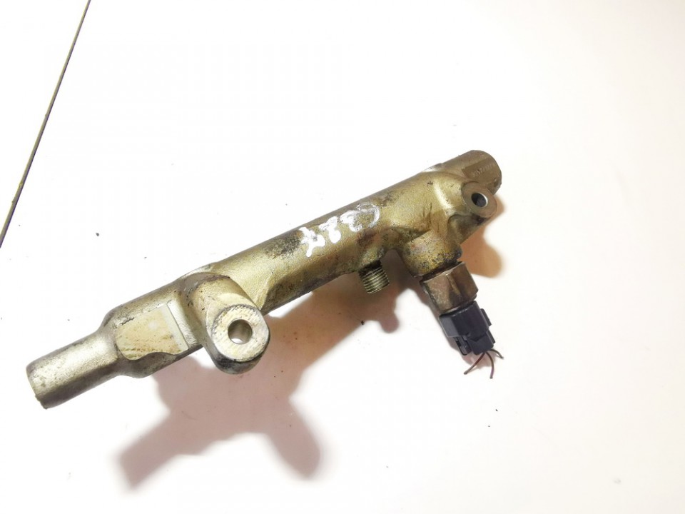 Opel Meriva 2004 Fuel injector rail (injectors)(Fuel distributor) - Thumbnail 2