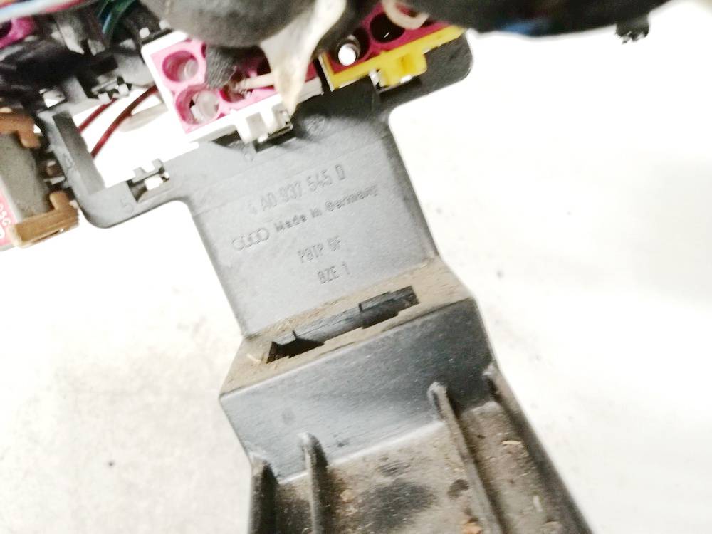 4A0937545D Audi 100 1994 Connector - Thumbnail 3