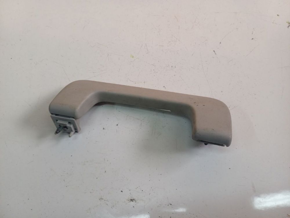 Audi A6 2005 ASIDERO TECHO - DELANTERO IZQUIERDO