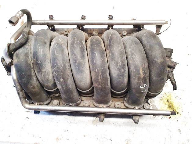 9827155 Porsche Cayenne 2003 Imusarja