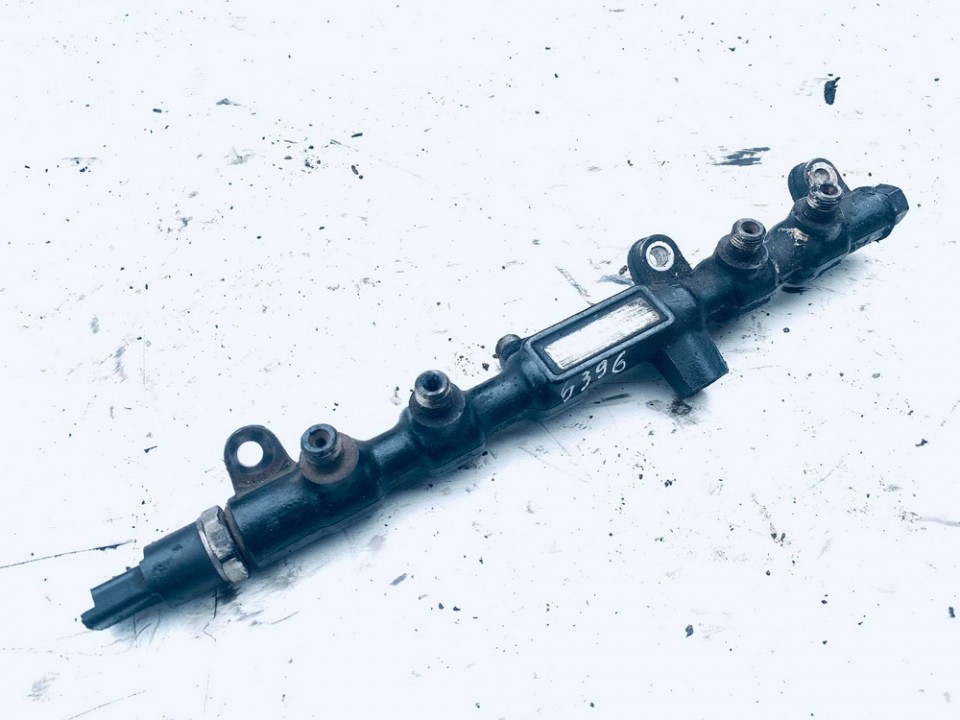 2S7Q9D280AC Citroen Xsara Picasso 2005 Fuel injector rail (injectors)(Fuel distributor)