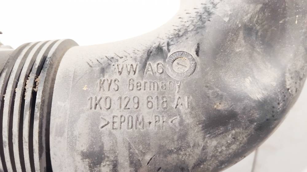 1K0129618AE Skoda Octavia 2005 Intake Hose (Air HOSE)(Air Pipe) - Thumbnail 3