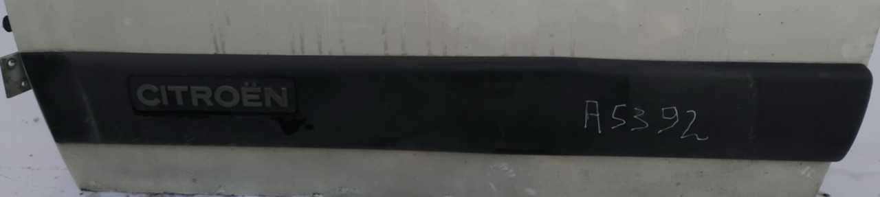 Citroen Berlingo 2008 Zewnętrzna listwa drzwi - PRZEDNIE LEWE