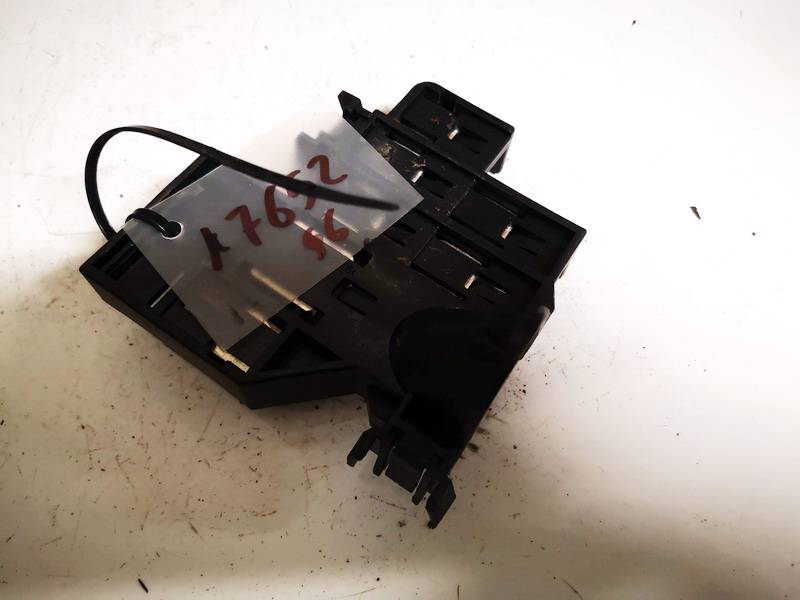 4F0941824 Audi A6 2005 Drošinātāju kārba - Thumbnail 2