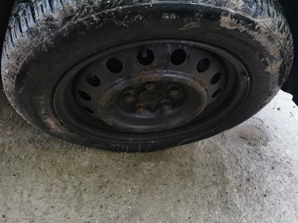 5X114.3 Toyota Auris 2007 Komplet stalowych felg R16