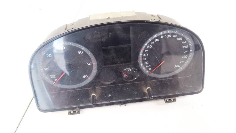 2K0920841C Volkswagen Caddy 2005 Spidometrs – instrumentu panelis