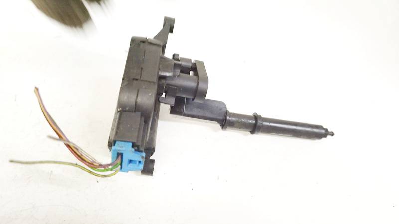 0132801370 Volkswagen Passat 2006 Peciuko sklendes varikliukas - Thumbnail 2