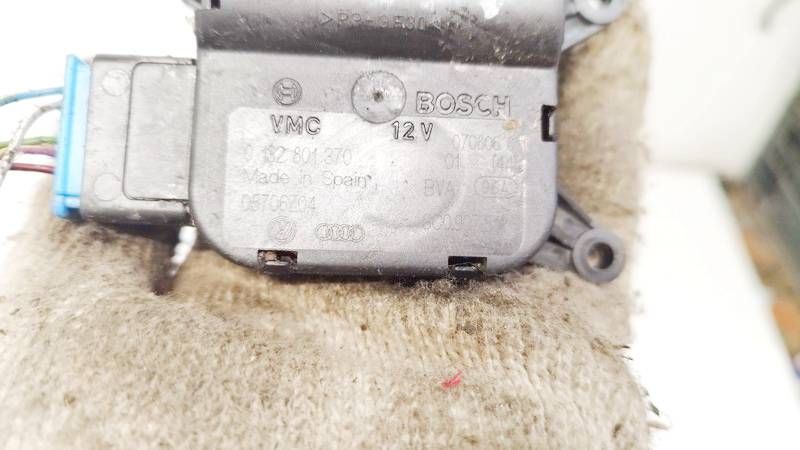 0132801370 Volkswagen Passat 2006 Peciuko sklendes varikliukas - Thumbnail 3