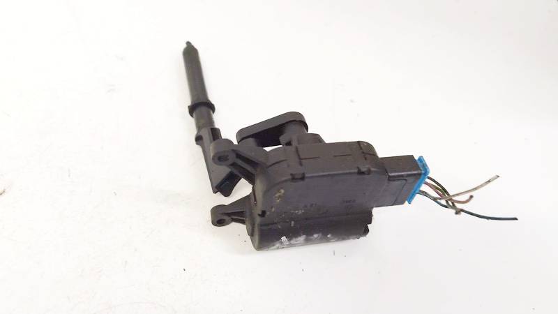 0132801370 Volkswagen Passat 2006 Peciuko sklendes varikliukas