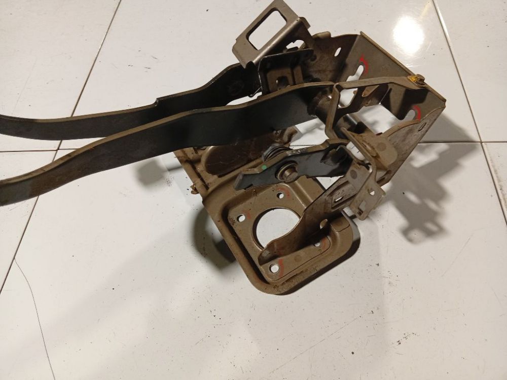 Suzuki Swift 2005 Pedał sprzęgła - Thumbnail 4