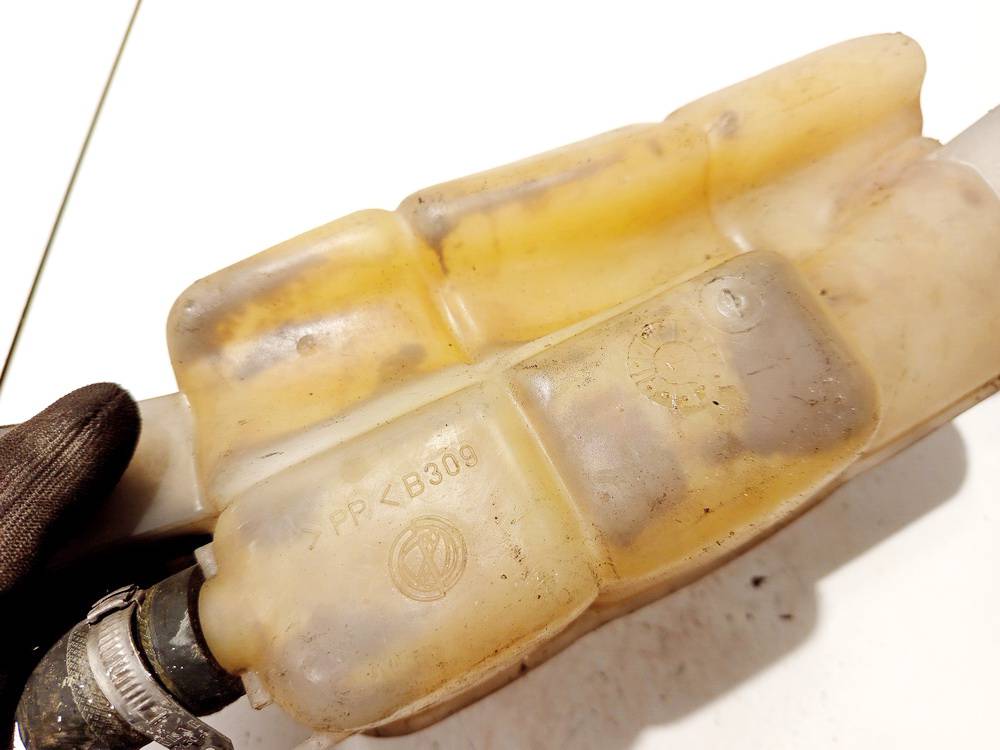 B309 Alfa-Romeo 156 1998 Expansion Tank coolant (RADIATOR EXPANSION TANK BOTTLE ) - Thumbnail 3