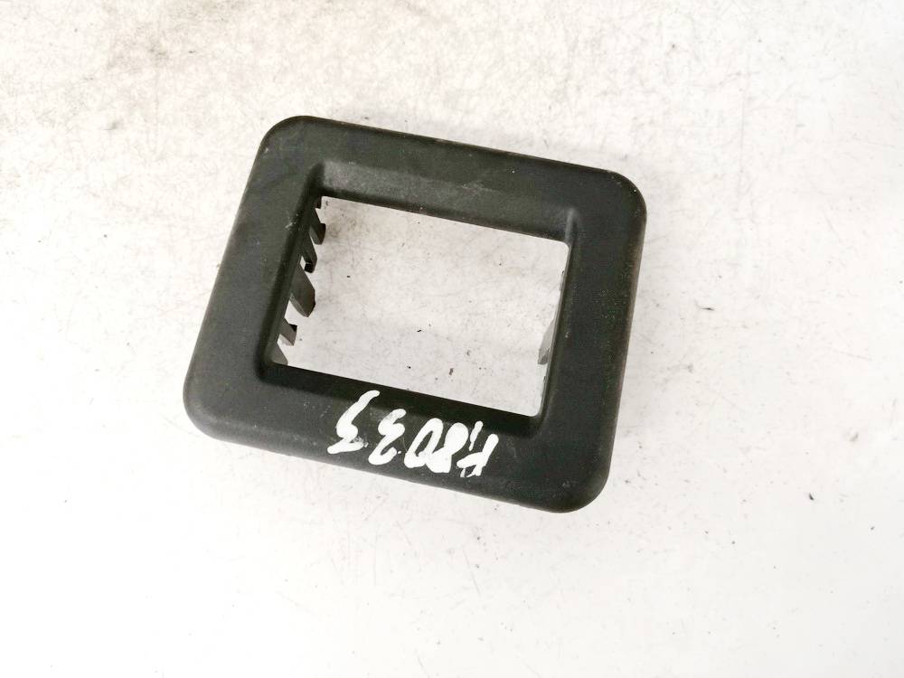 893312L000 Hyundai i30 2009 garniture intérieure