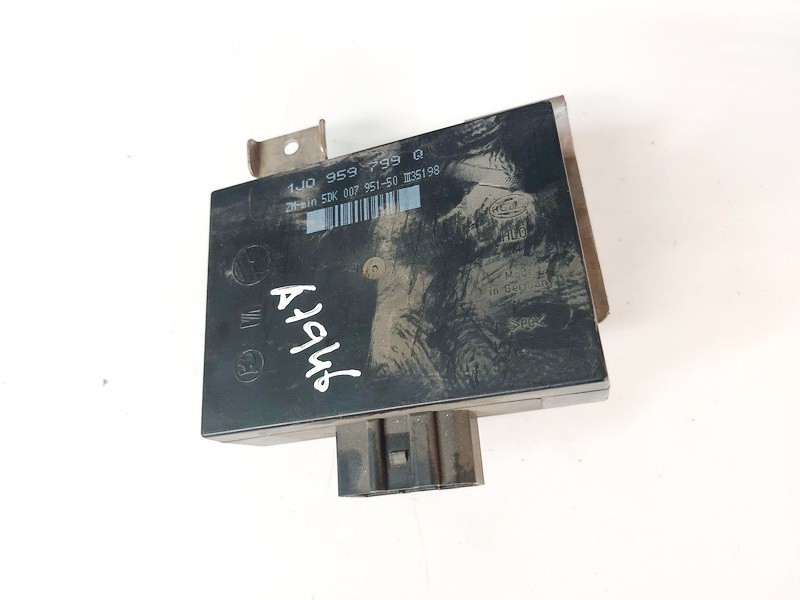 1J0959799Q Volkswagen Bora 2000 General Module Comfort Relay (Unit)