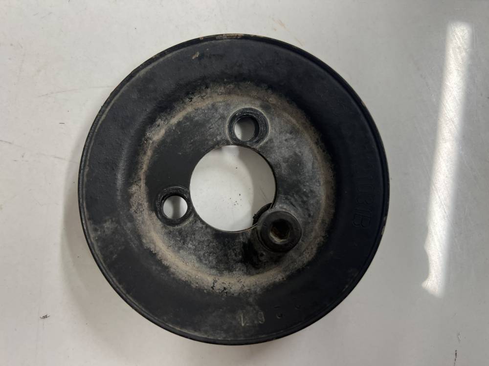 058121031B Volkswagen Passat 1998 Water Pump Pulley