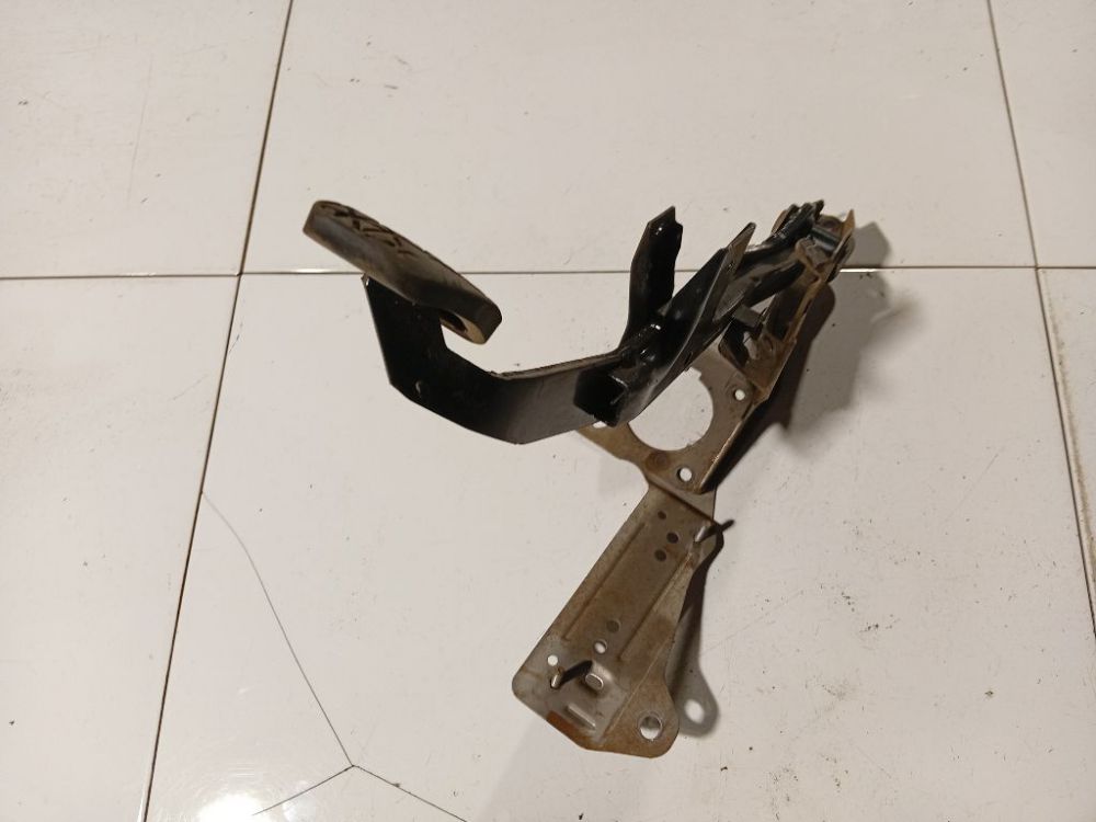 Mazda 5 2007 pedal de frein