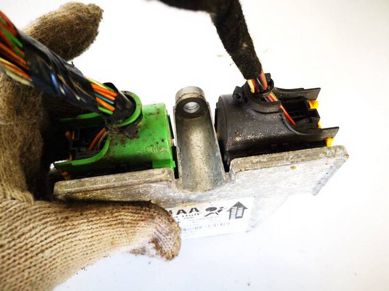 13241766 Opel Zafira 2007 SRS gaisa spilvena dators – gaisa spilvenu vadības bloks - Thumbnail 3