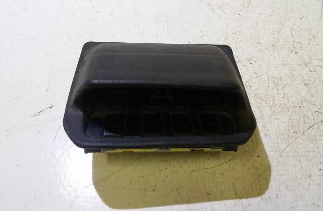 MB529552 Mitsubishi Galant 1989 Ekran