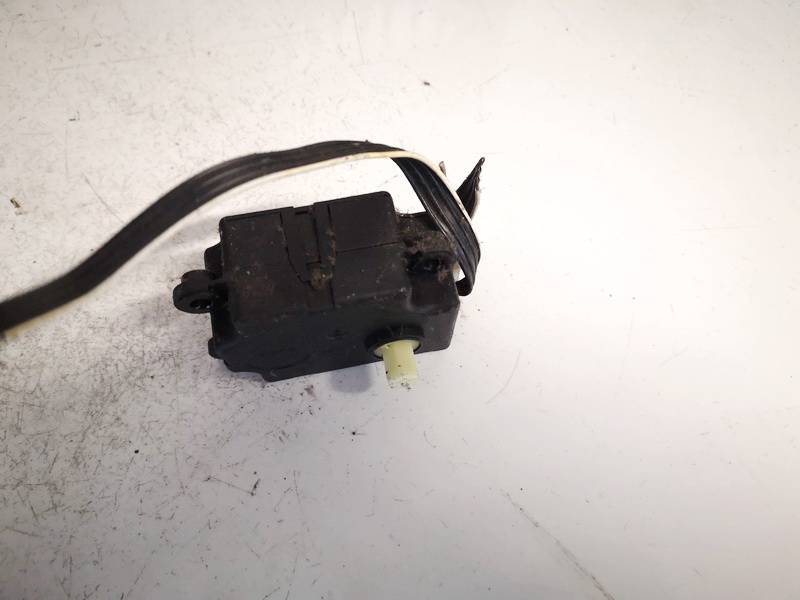 Peugeot 307 2004 Heater Vent Flap Control Actuator Motor - Thumbnail 2
