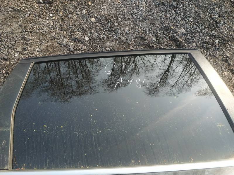 Ford Kuga 2008 Vitre de Porte Arrière Droite