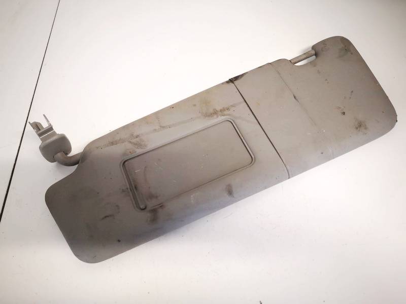 8E0857551 Audi A4 2004 Sun Visor, With Light and Mirror and Clip