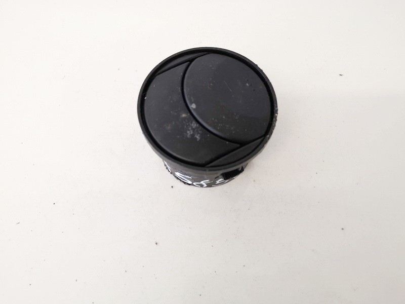 D651GM931 Mazda 2 2008 ventilation intérieur