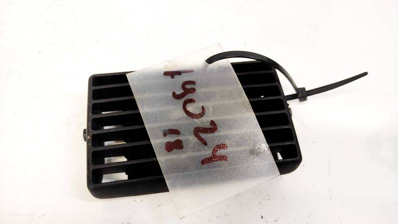 1J0819719B Volkswagen Golf 1999 Dash Vent (Air Vent Grille) - Thumbnail 2