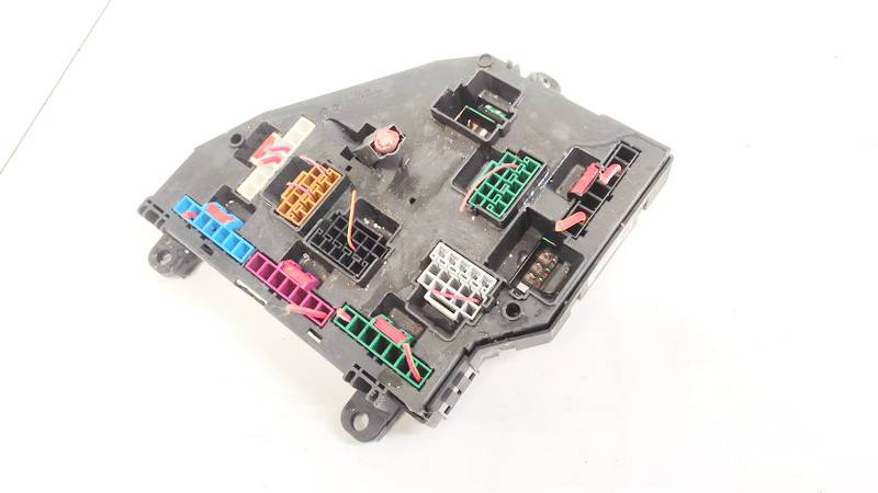 926492301 BMW 5-Series 2012 Fuse box