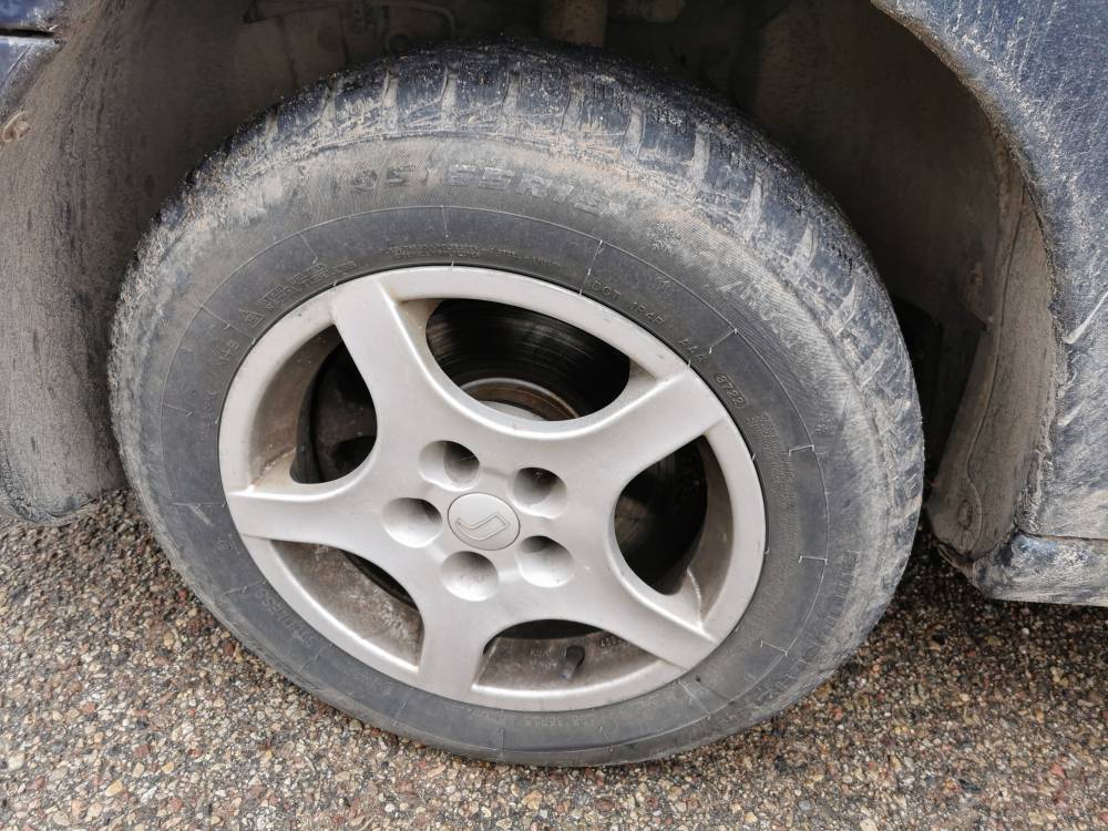 5X98 Citroen C8 2005 Liettuan renkaiden komplekti R15 - Thumbnail 2