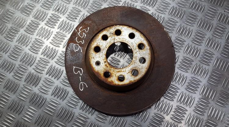 Volkswagen Passat 2006 Galinis stabdziu diskas G.