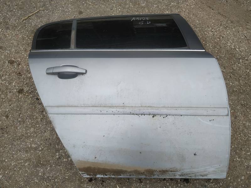 PILKOS Opel Signum 2005 PUERTA - TRASERO DERECHO