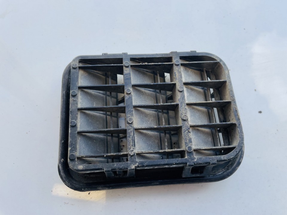 1H0819465B Audi A3 2000 Ilmanotto ritilät - Thumbnail 2